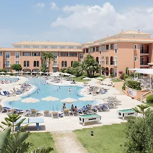 Lägenhetshotell Grupotel Macarella &